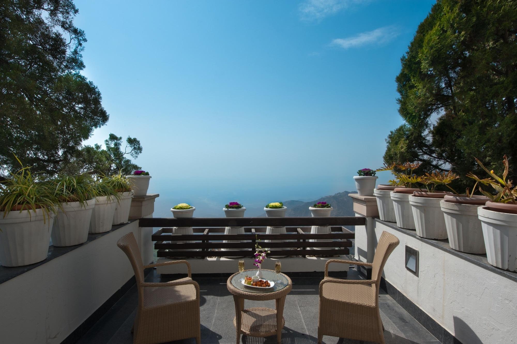 Royal Orchid Fort Resort Mussoorie Esterno foto