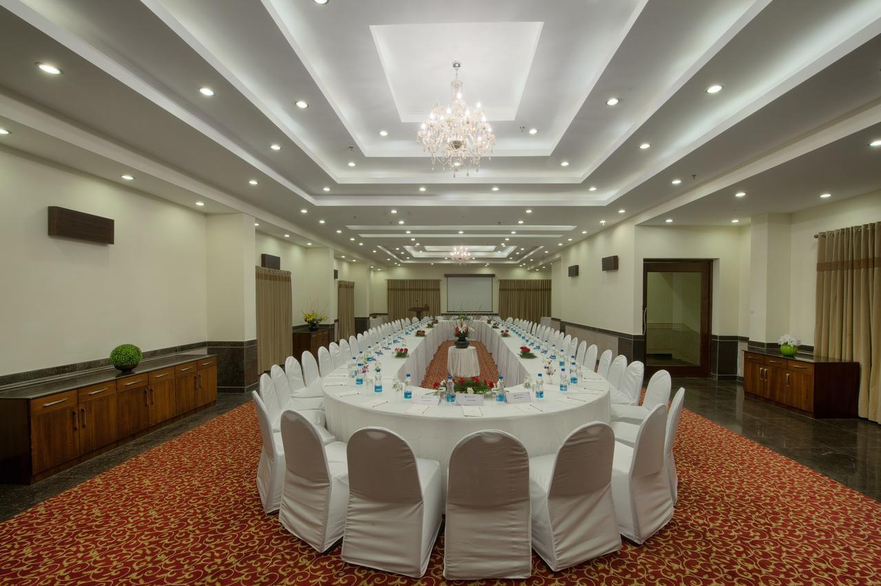 Royal Orchid Fort Resort Mussoorie Esterno foto