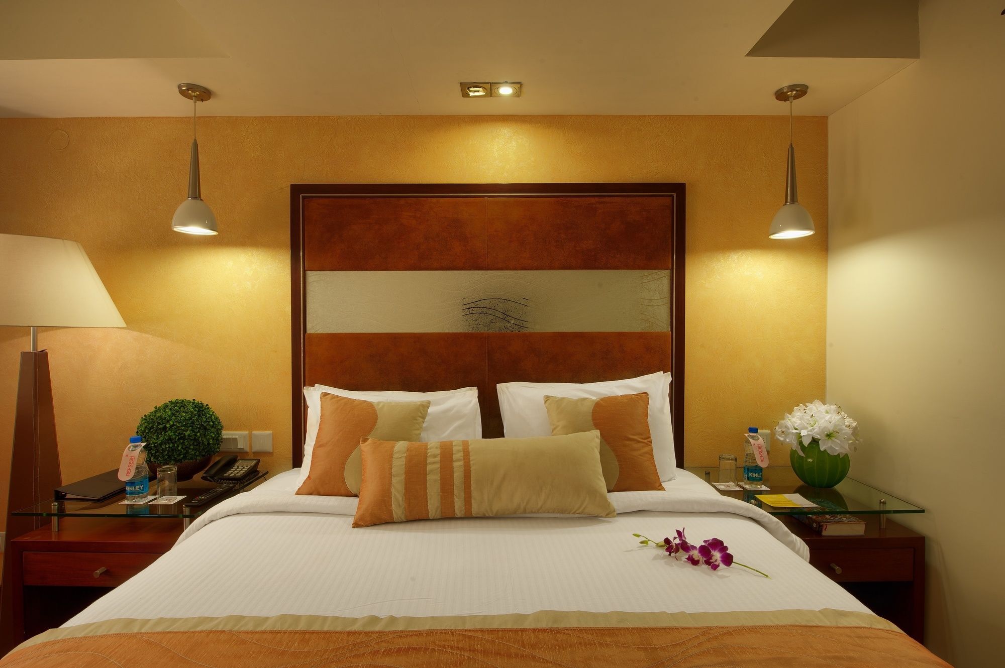 Royal Orchid Fort Resort Mussoorie Esterno foto