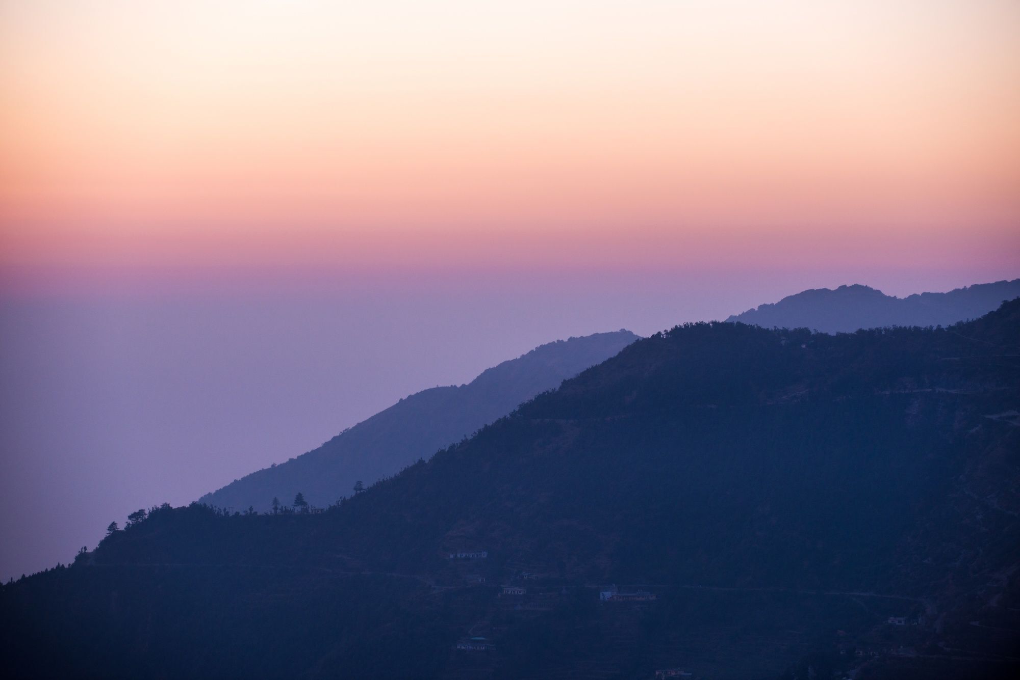 Royal Orchid Fort Resort Mussoorie Esterno foto